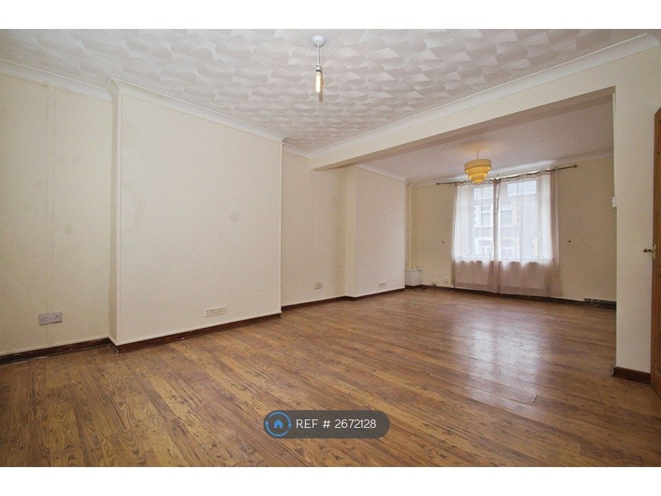 Additional image 7 of 2 bed semi-detached house to rentMill Road, Caerphilly South Wales CF83