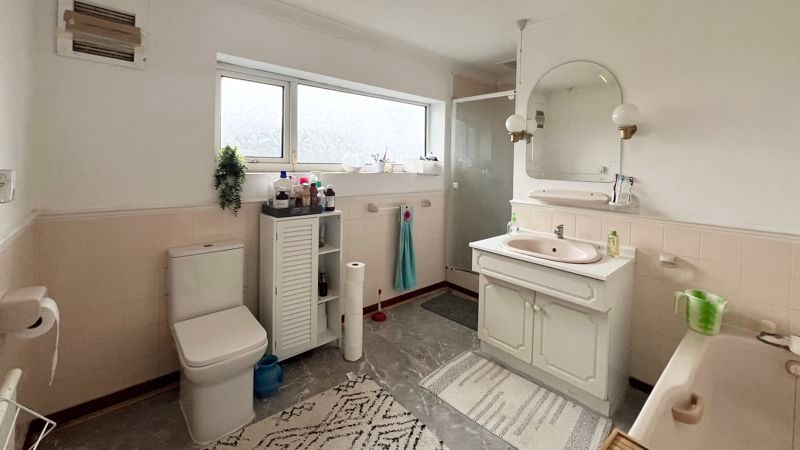 Additional image 15 of 4 bed detached house for saleDartmouth Road, Scunthorpe DN17