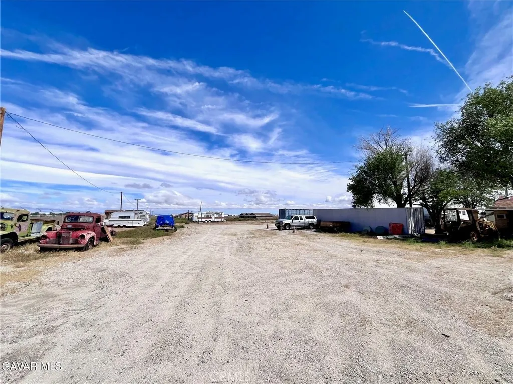 Additional image 50 of 38960 12th Street E, Palmdale, CA 93550