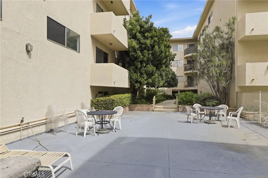 5400 Lindley Avenue Unit 121, Encino, CA 91316