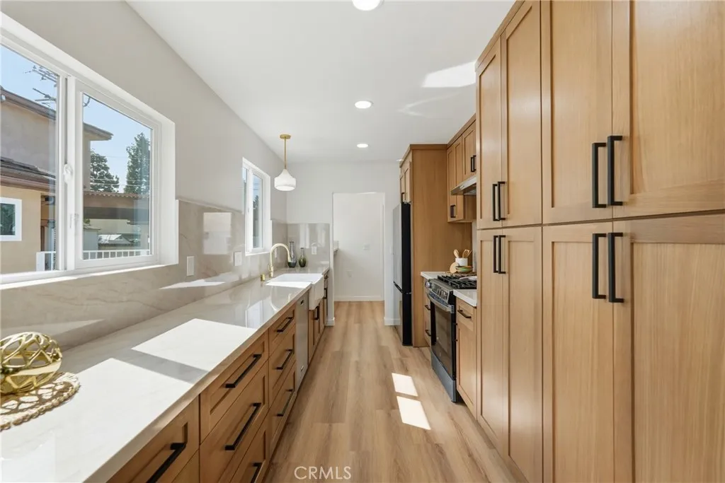 Additional image 12 of 6926 E Peabody St, Long Beach, CA 90808