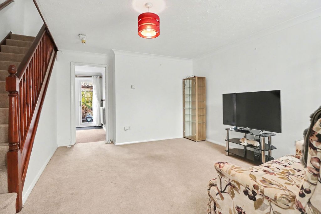 Additional image 2 of 3 bed semi-detached house for saleMallow Road, Hedge End SO30