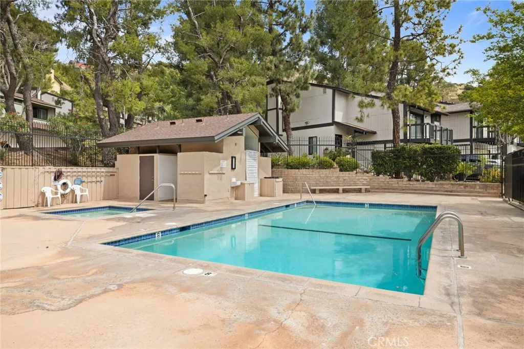 Additional image 84 of 10831 Roycroft St Unit 9, Sun Valley, CA 91352