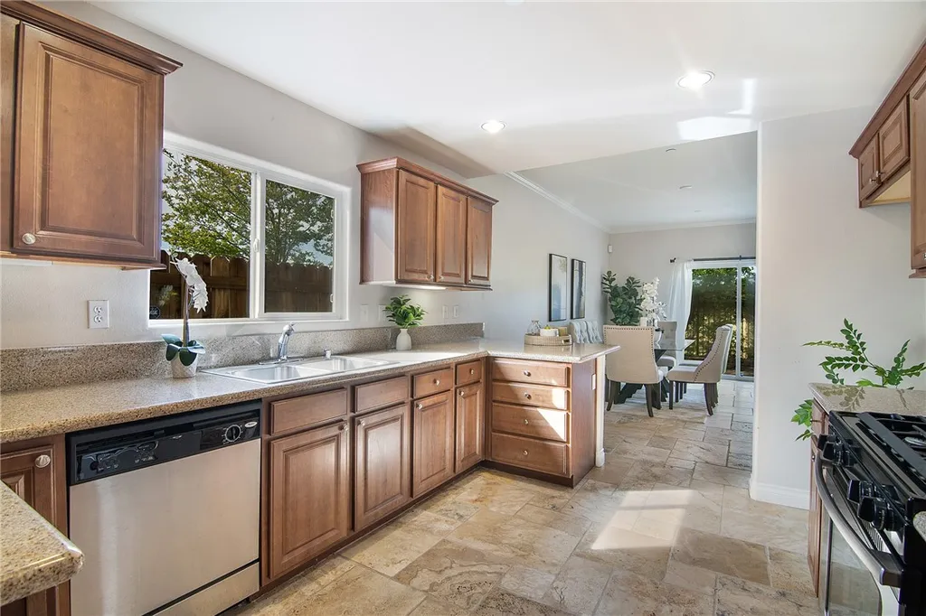 Additional image 18 of 14059 Carlton Lane, Sylmar, CA 91342