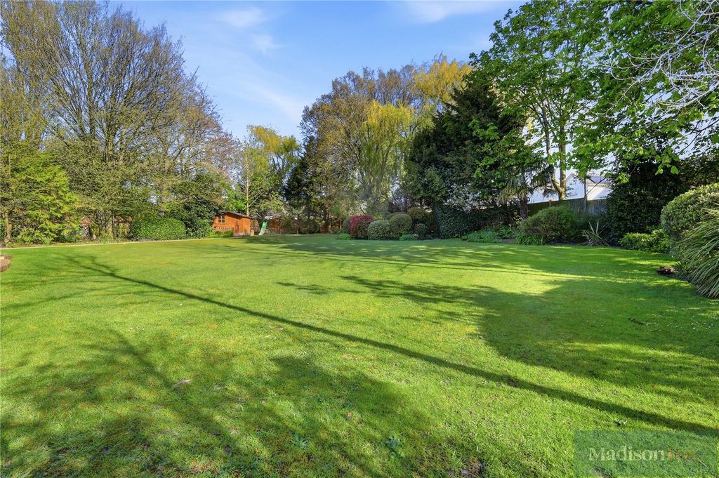 Additional image 23 of 5 bed detached house for saleParkland Close, Chigwell, Essex IG7