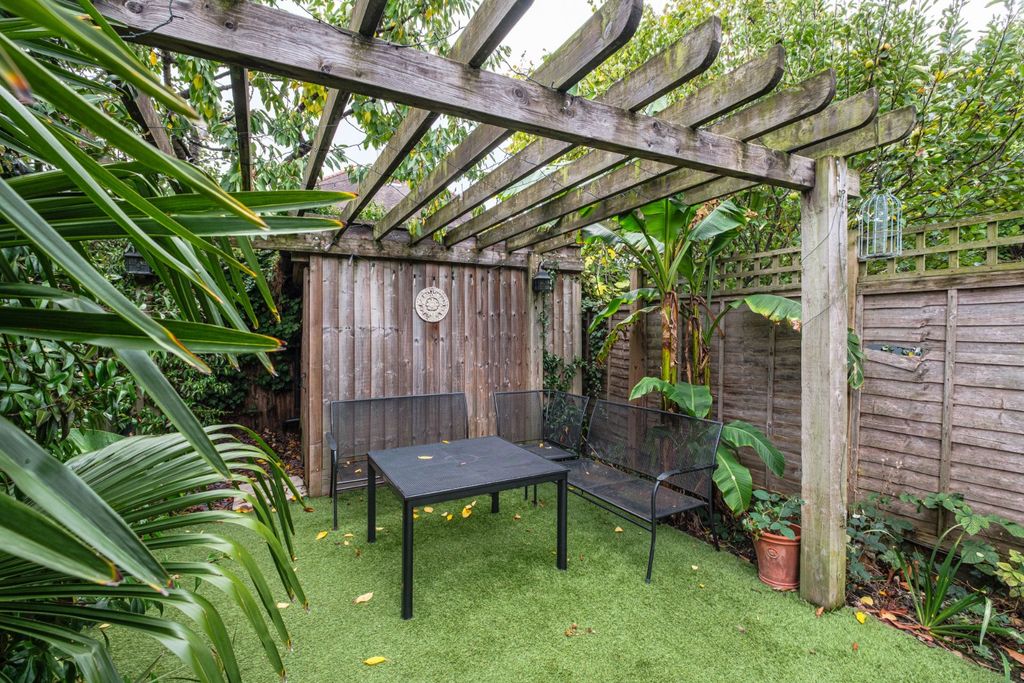 Additional image 20 of 3 bed terraced house for saleKings Road, Willesden, London NW10