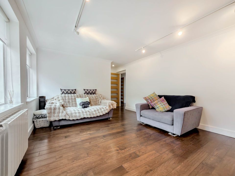 Additional image 4 of 2 bed flat for saleGeorge Street, Oban, Argyll, Oban PA34