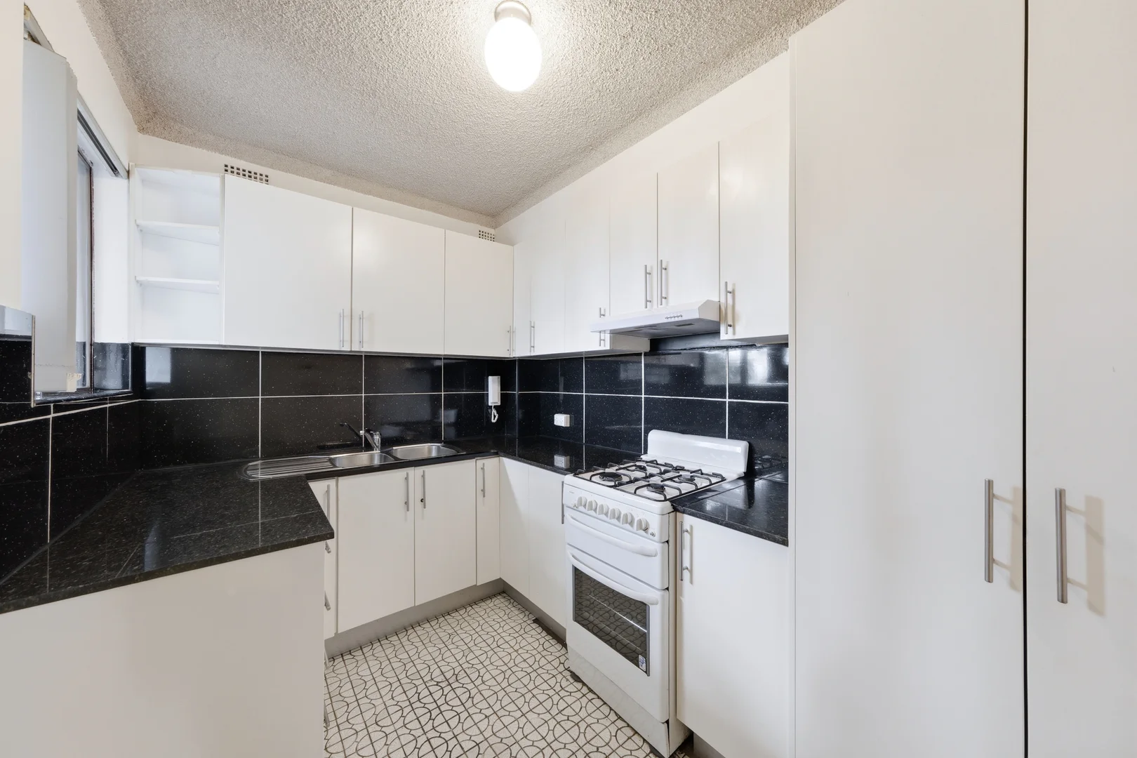 Additional image 3 of 10/10-16 Hegerty Street, Rockdale NSW 2216