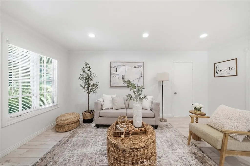 Additional image 4 of 185 Streamwood, Irvine, CA 92620