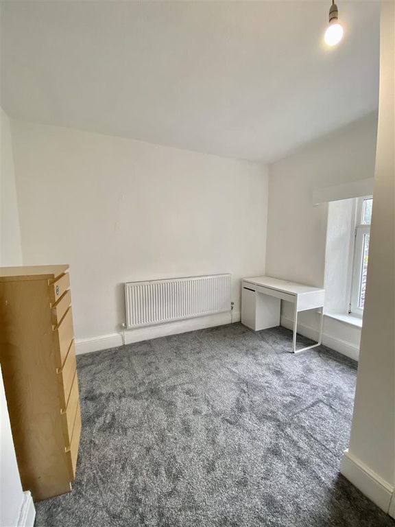 Room to rentJohn Street, Treforest, Pontypridd CF37