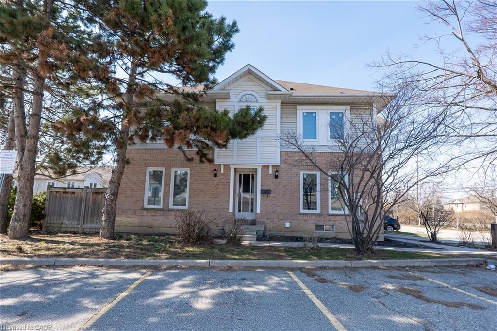 33-63 Wickstead Court, Brampton, ON, L6R 1N8