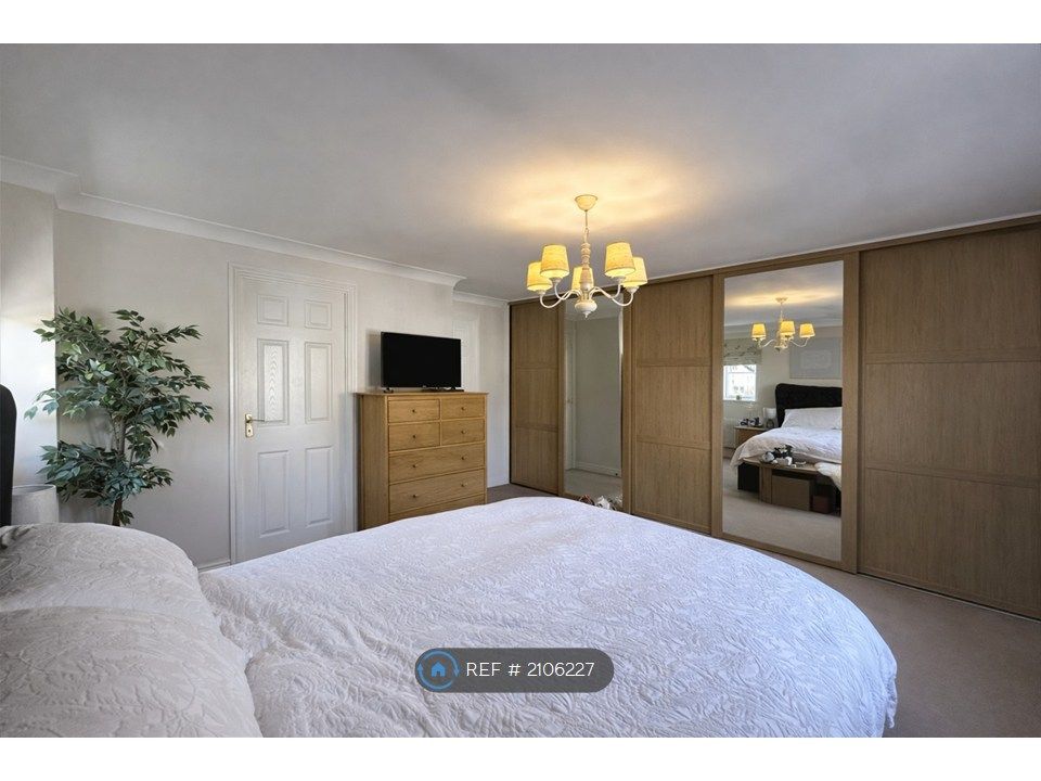 Additional image 7 of 5 bed detached house to rentBuckthorn Row, Corsham SN13