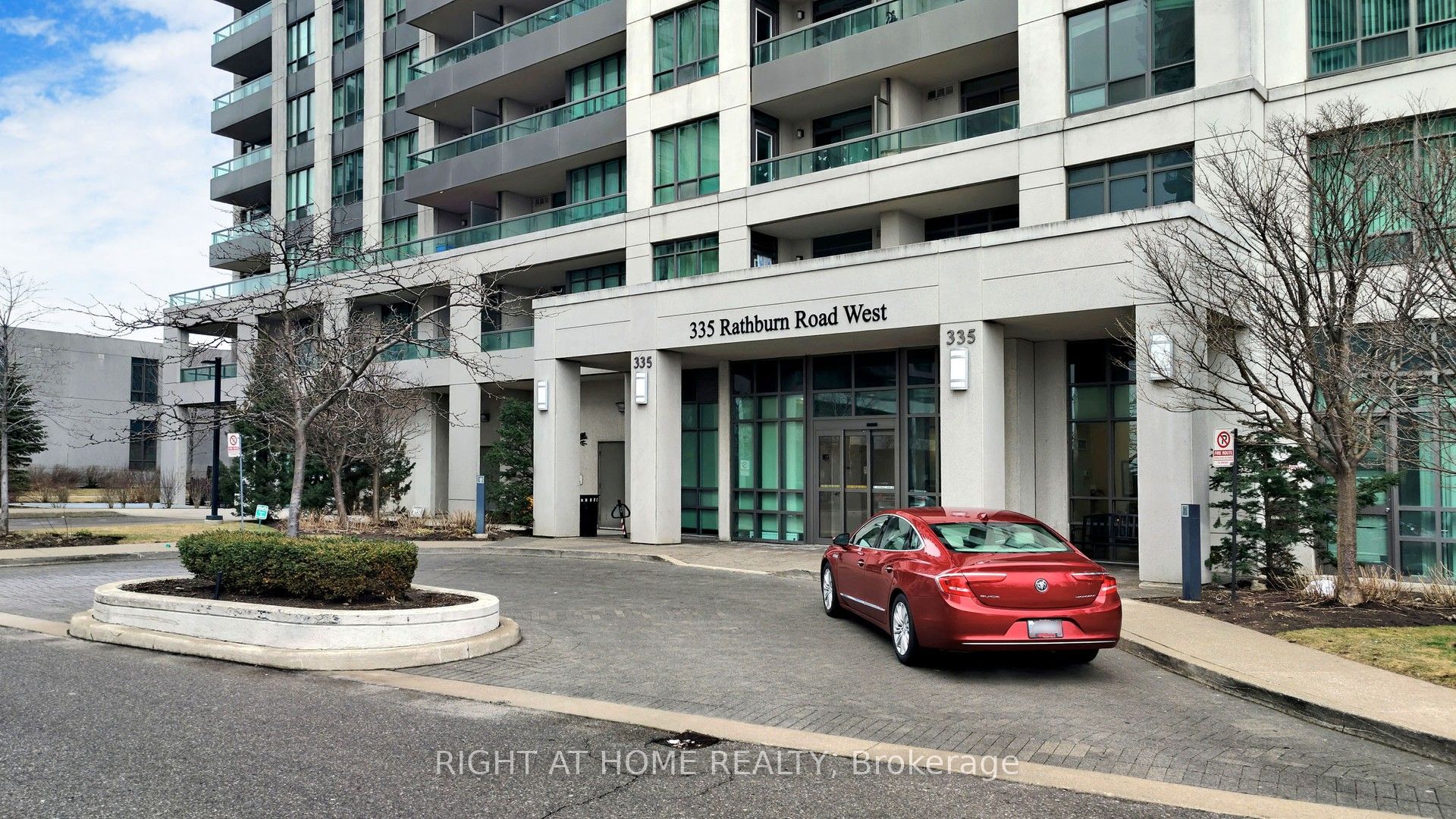 Additional image 2 of 211-335 Rathburn Road W, Mississauga, ON, L5B 0C8