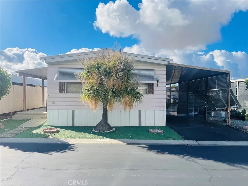 Additional image 2 of 575 S Lyon Ave, Hemet, CA 92543