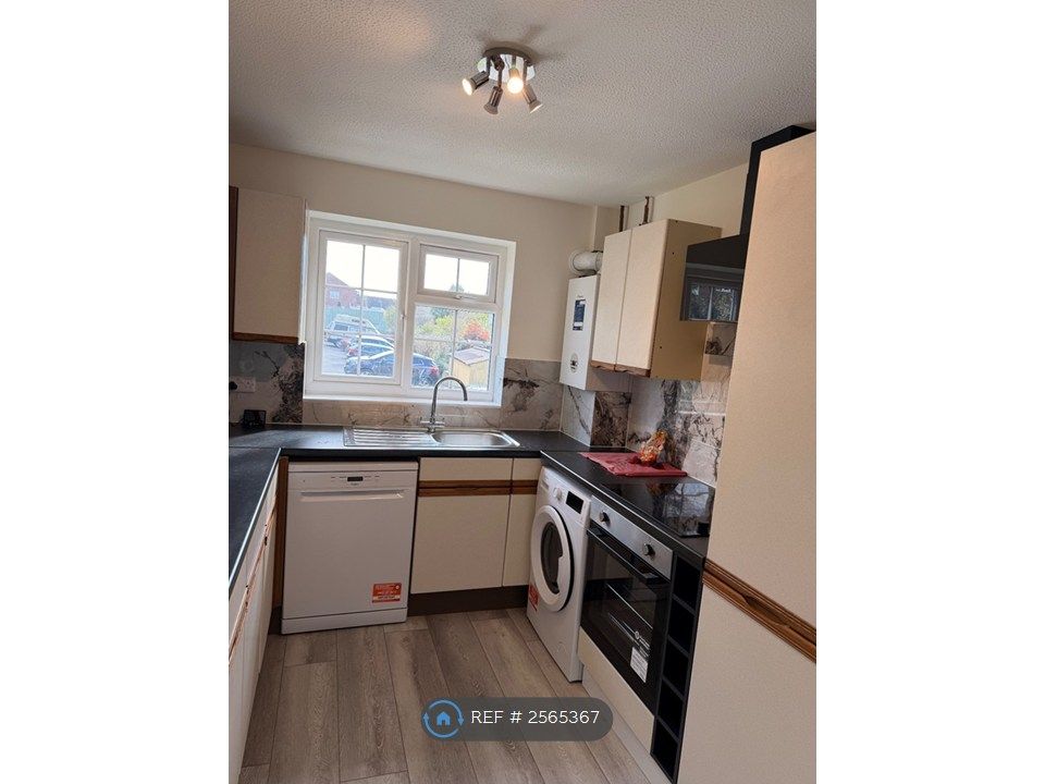 Additional image 8 of 2 bed maisonette to rentMorley Place, Hungerford RG17
