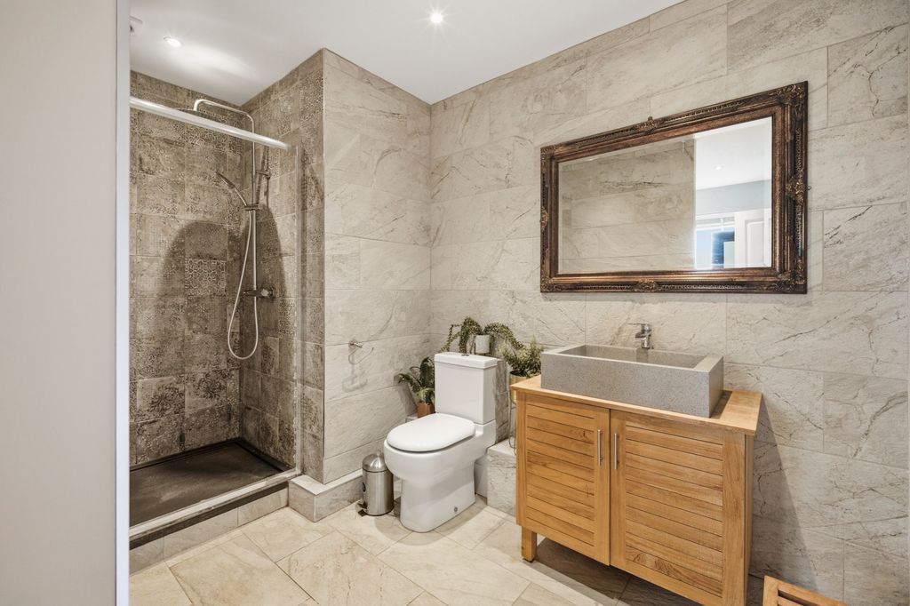 Additional image 22 of 4 bed detached house for saleGroves Road, Newport NP20