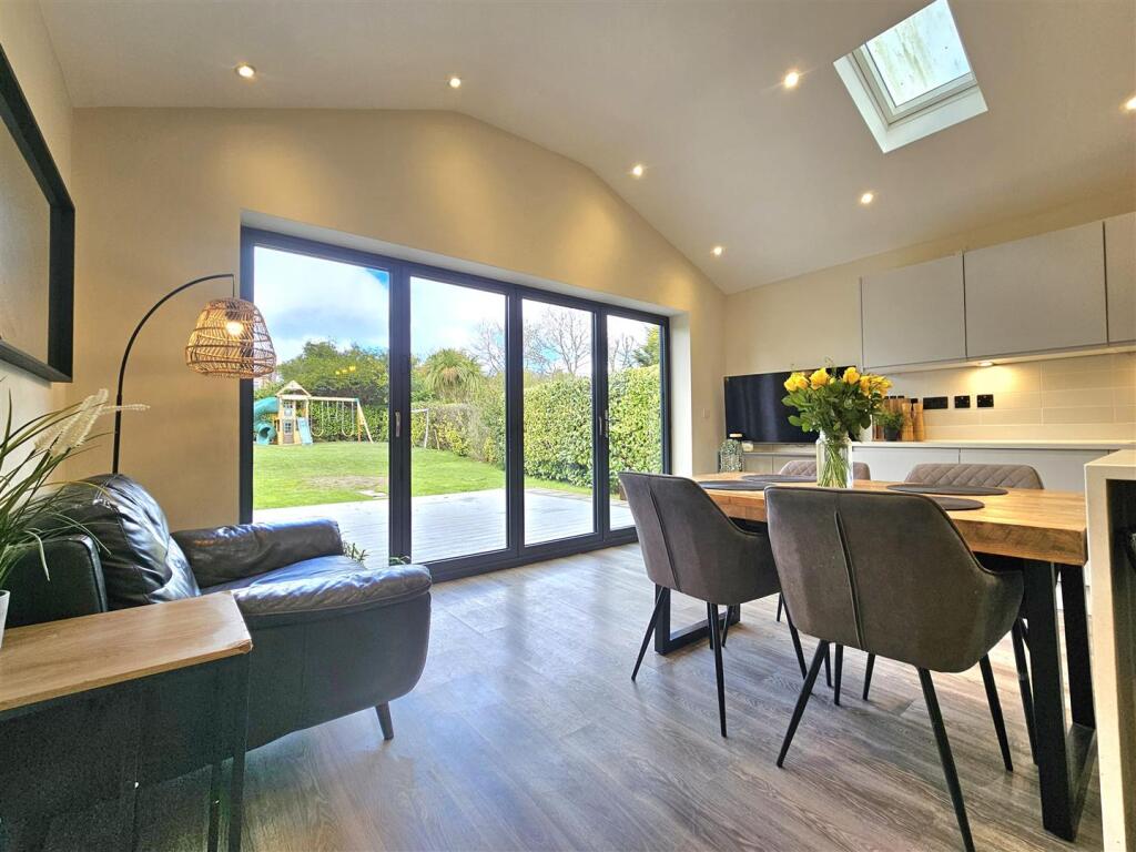 Farmstead Road, Solihull photo 4