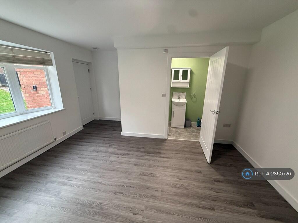 Additional image 2 of Foxlydiate Crescent, Redditch, B97