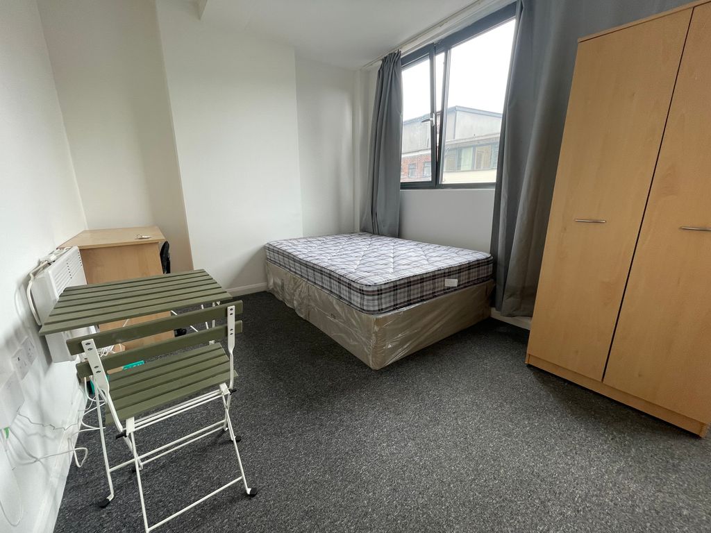 Studio to rentSalisbury Street, Southampton SO15