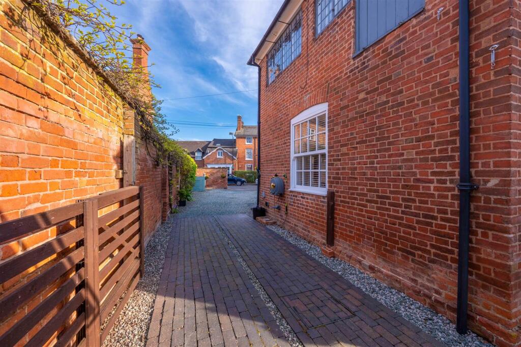 Additional image 36 of Evesham Street, Alcester