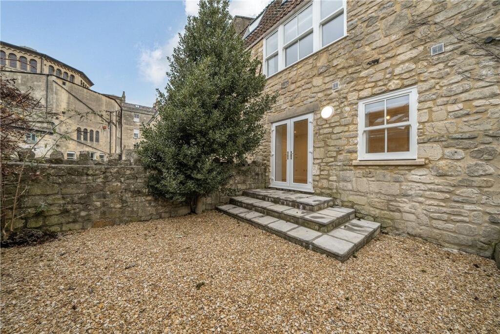 Additional image 10 of Palace Yard Mews, Bath, BA1