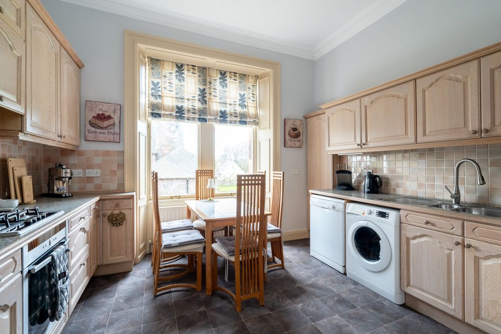 Additional image 9 of 4 bed flat for sale30A Inverleith Place, Edinburgh EH3