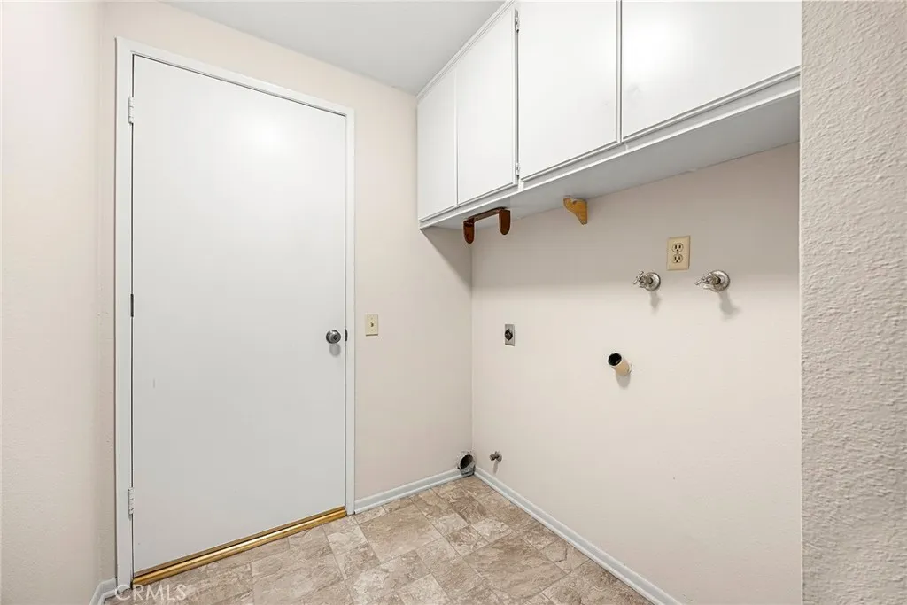 Additional image 75 of 361 E Country Hills Dr, La Habra, CA 90631