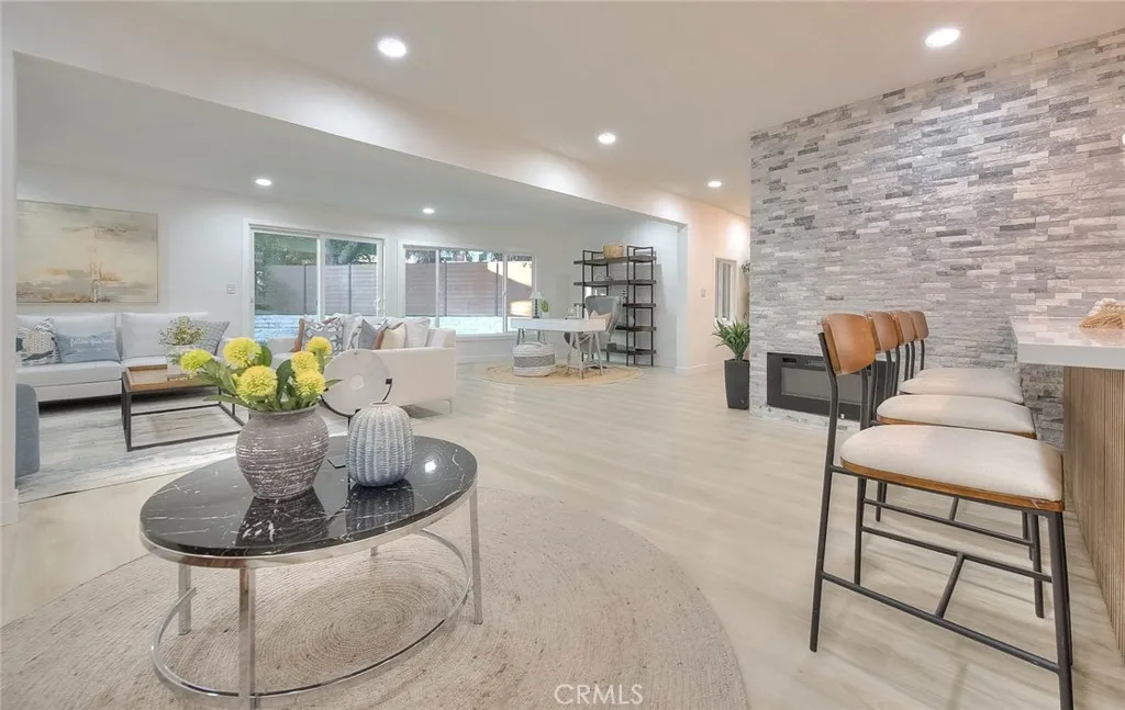 Additional image 2 of 4040 Lehman Rd, La Crescenta, CA 91214