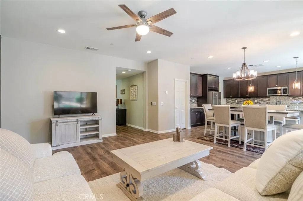 Additional image 9 of 37436 Umbrella Ter, Palmdale, CA 93551