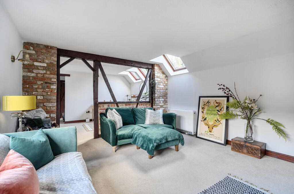 Additional image 10 of Bishopstrow Court, Warminster, BA12