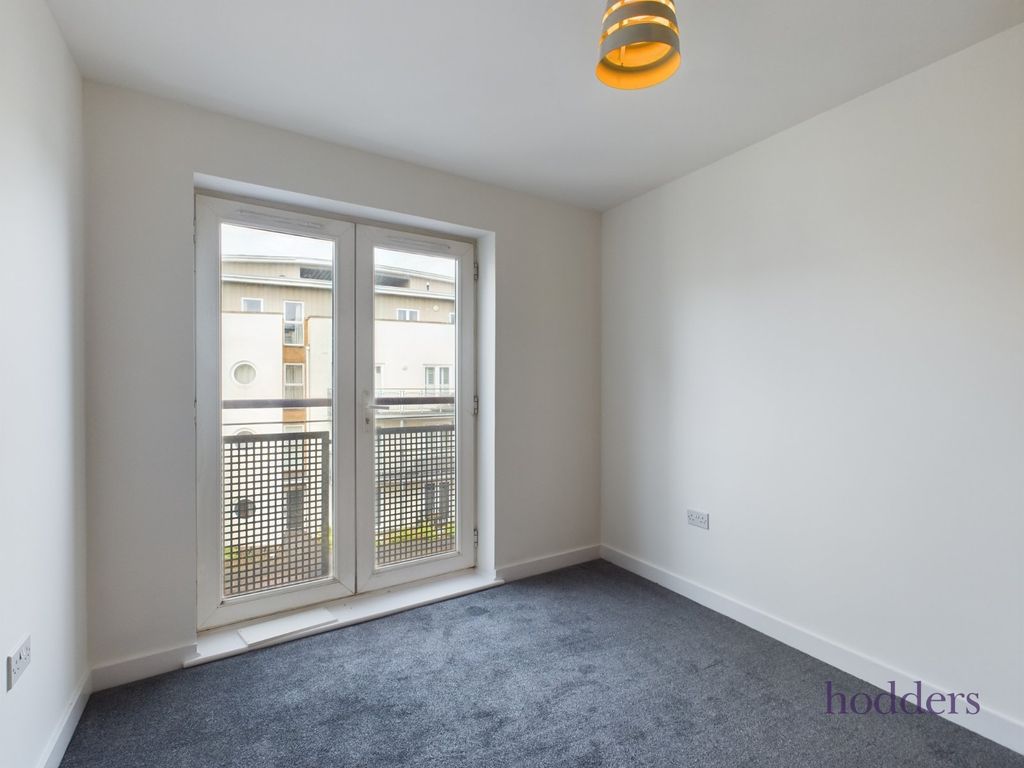 Additional image 3 of 2 bed flat to rentBridge Wharf, Chertsey, Surrey KT16