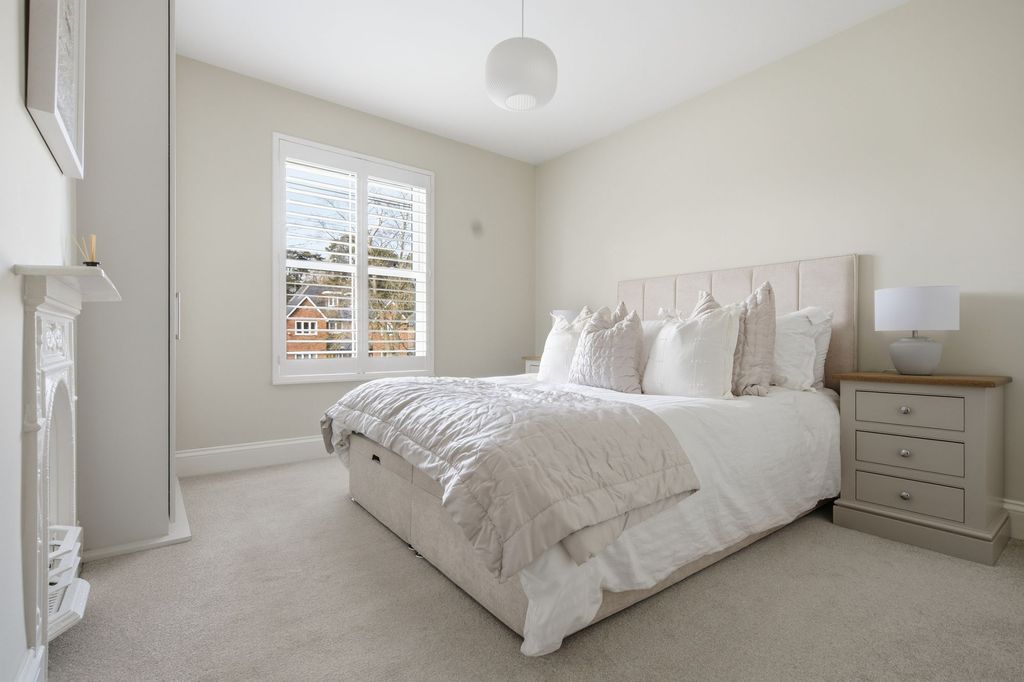 Additional image 6 of 3 bed semi-detached house to rentNew Road, Ascot SL5