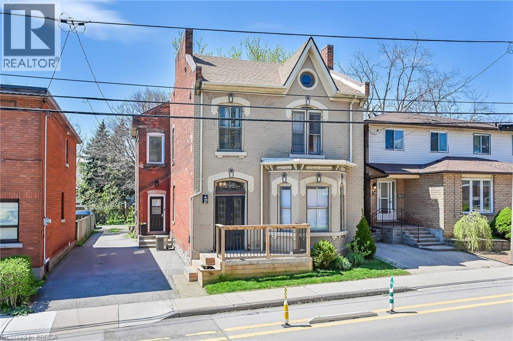 40 Locke Street S, Hamilton, ON, L8P 3Z8