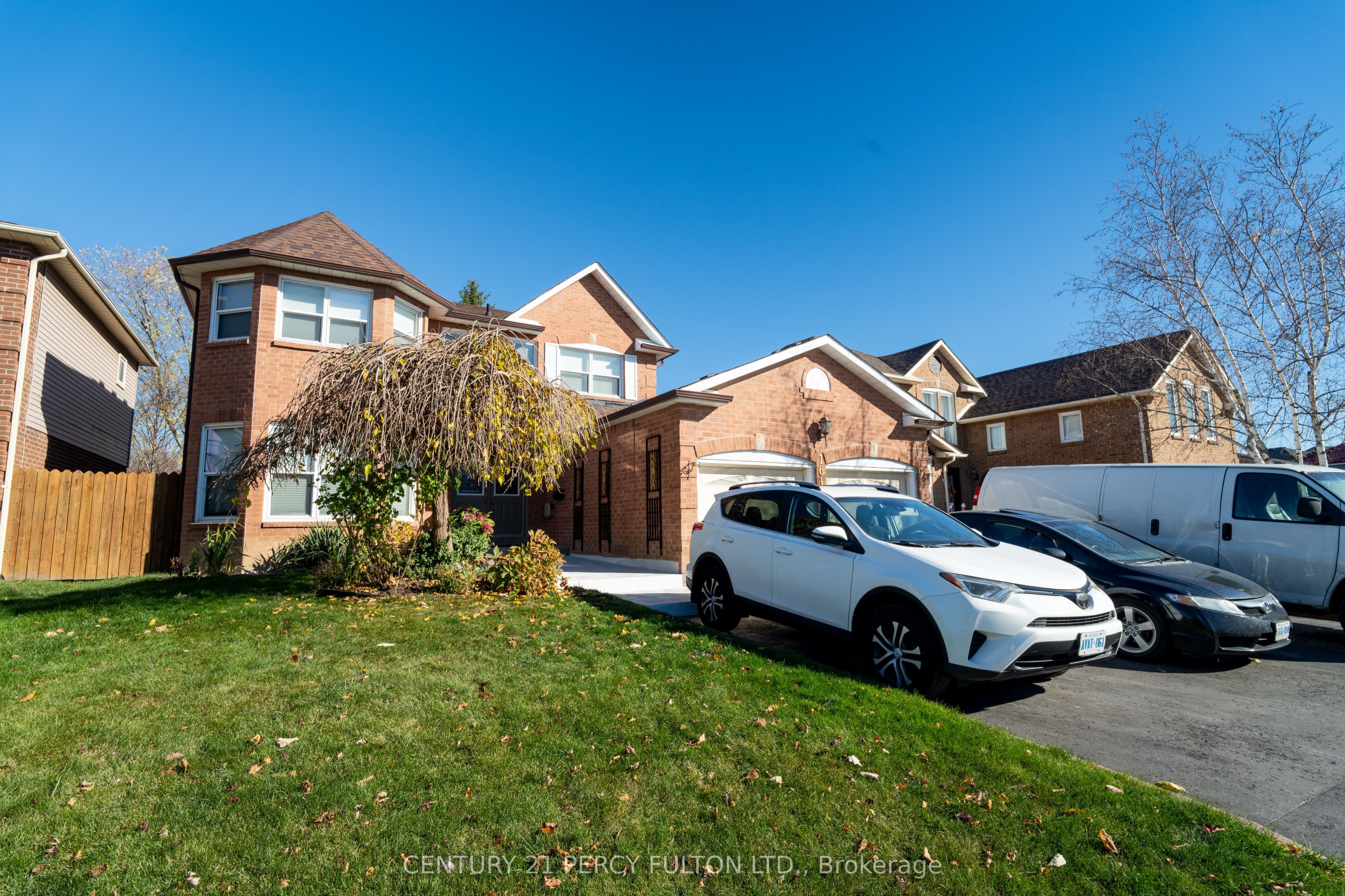 1618 Major Oaks Road, Pickering, ON, L1X 2G8