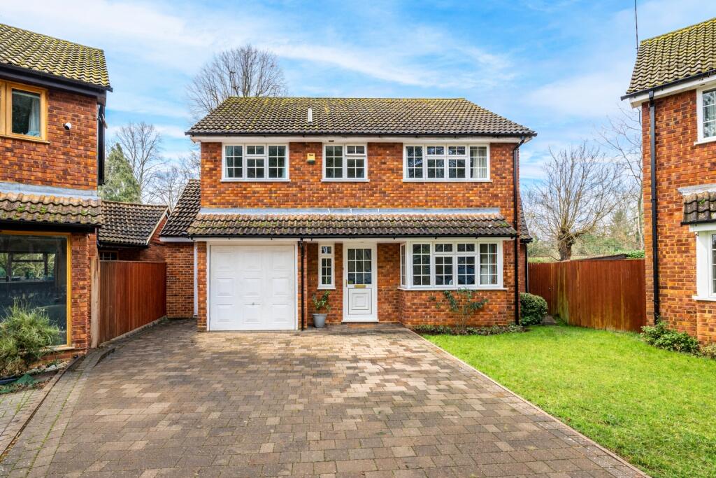 Gidian Court, Park Street Lane, Park Street, St. Albans, AL2