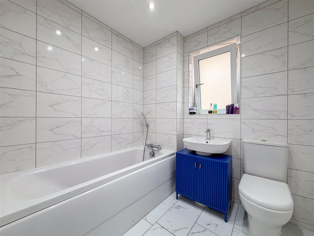 Additional image 30 of 4 bed detached house for saleKiln Drive, Stewarton, Kilmarnock KA3