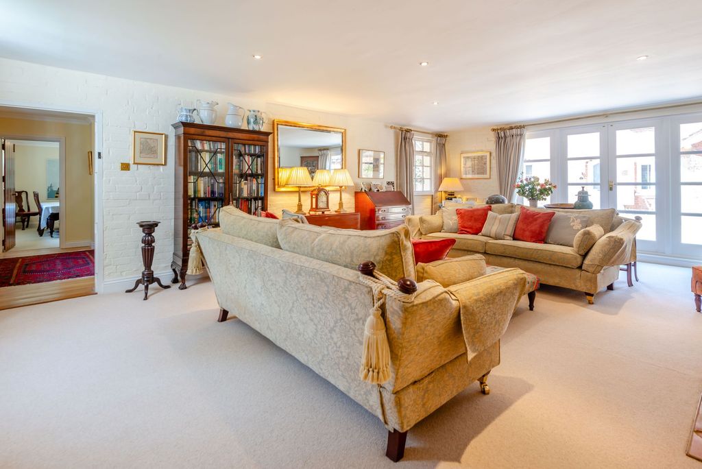 Additional image 8 of 5 bed detached house for saleEnglemere Wood, Ascot SL5