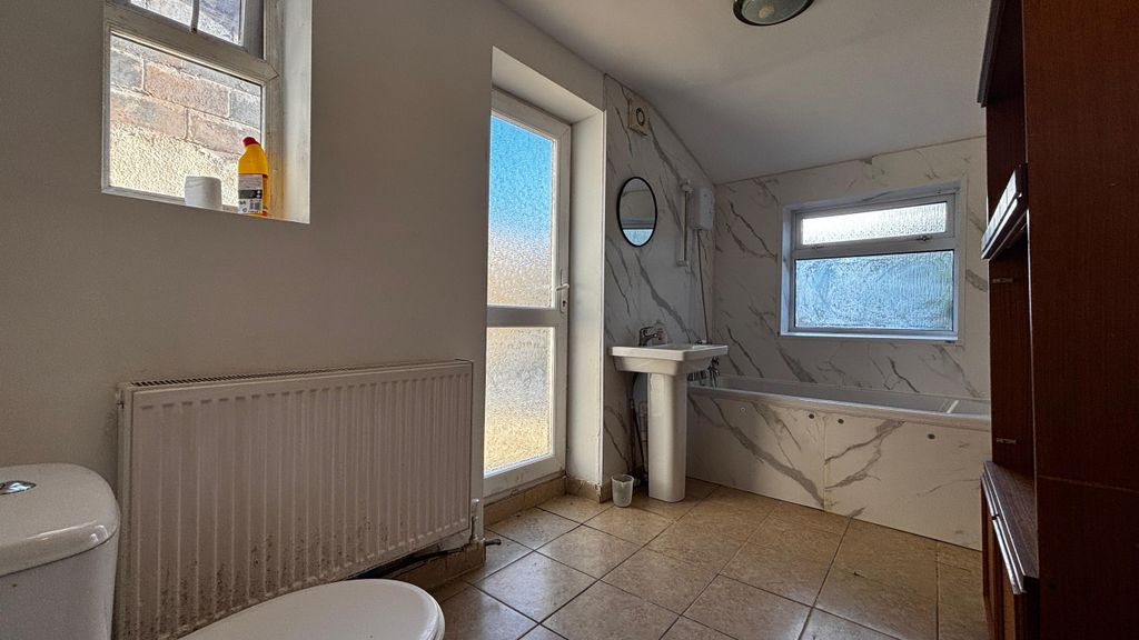 3 bed shared accommodation to rentMarlborough Street, Eastville, Bristol BS5 photo 5