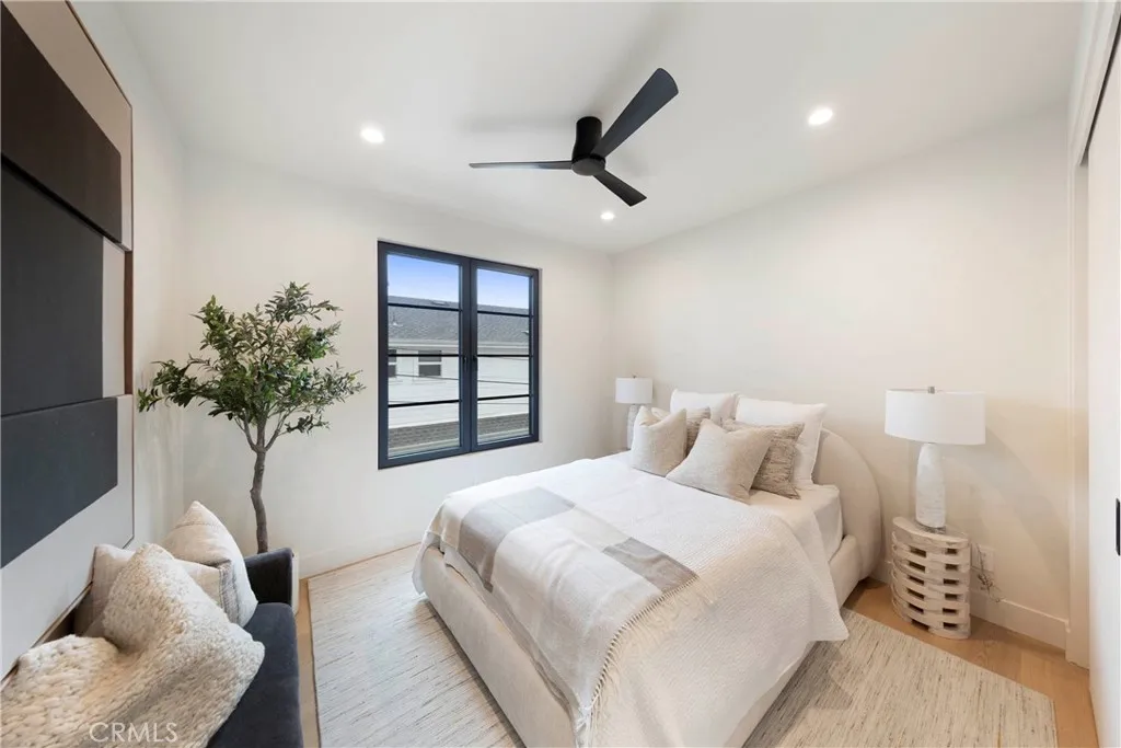 Additional image 52 of 1594 Redlands Place, Costa Mesa, CA 92627