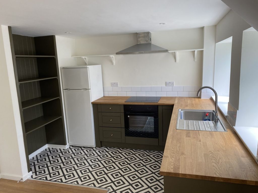 3 bed flat to rentTerwick Lane, Rogate, Petersfield, Hampshire GU31