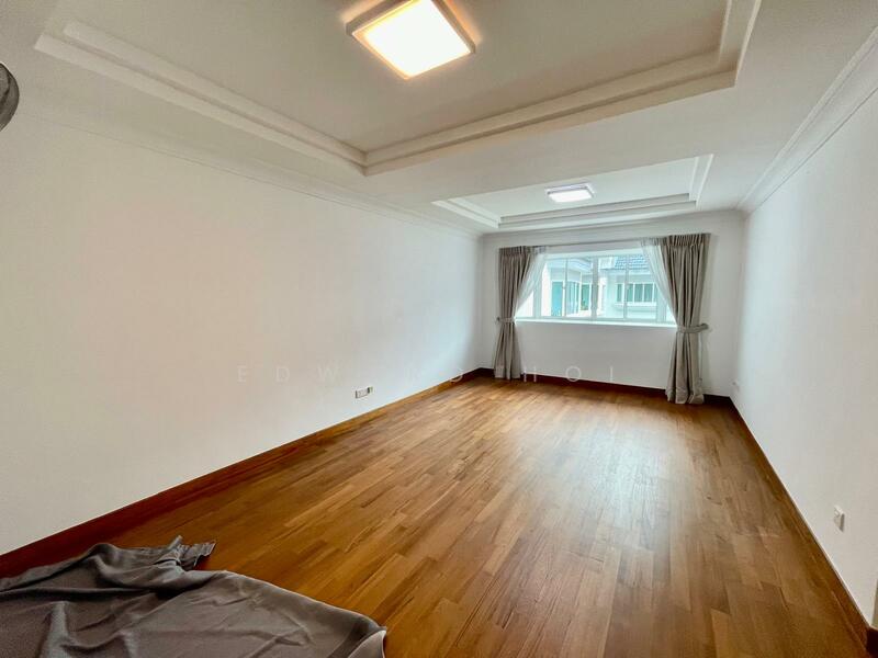 6U Chancery Hill Road photo 4