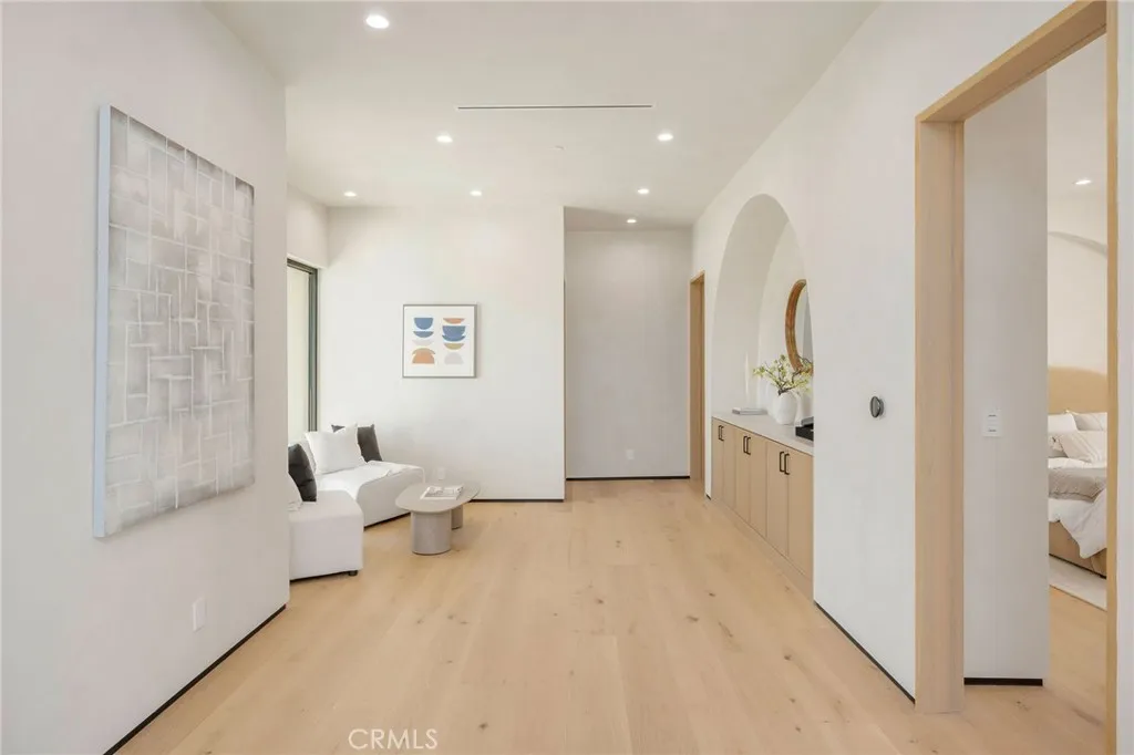 Additional image 43 of 15447 Huston St, Sherman Oaks, CA 91403