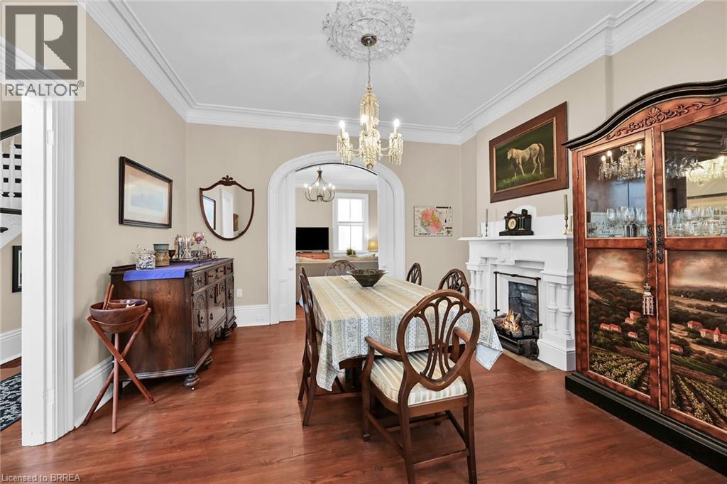 Additional image 5 of 40 Locke Street S, Hamilton, ON, L8P 3Z8