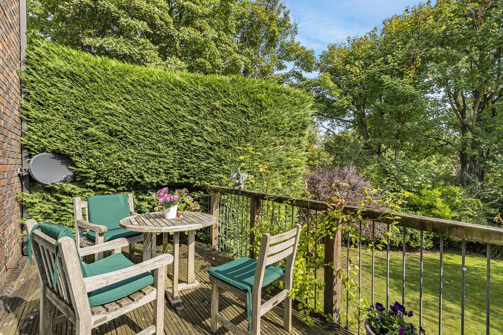 Additional image 6 of 5 bed detached house for saleMill Paddock, Abingdon OX14