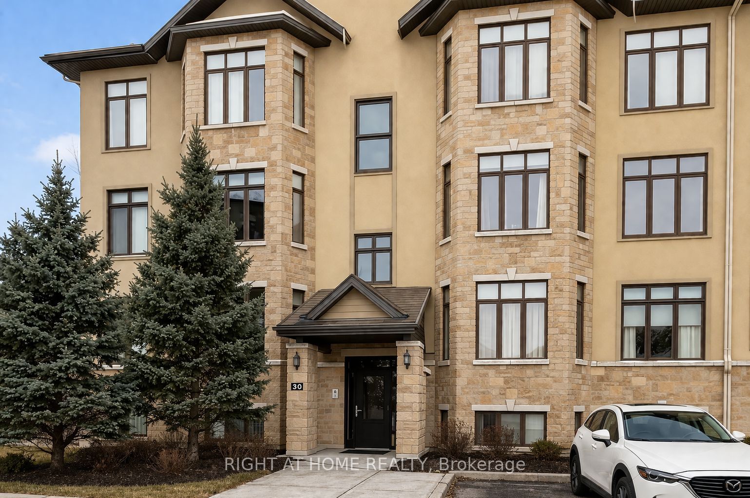 6-30 Prestige Circle, Ottawa, ON, K4A 0W9