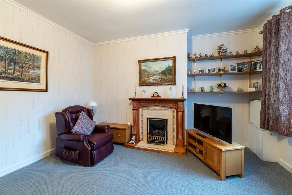 Additional image 4 of 2 bed flat for saleCromlix Road, Perth PH2