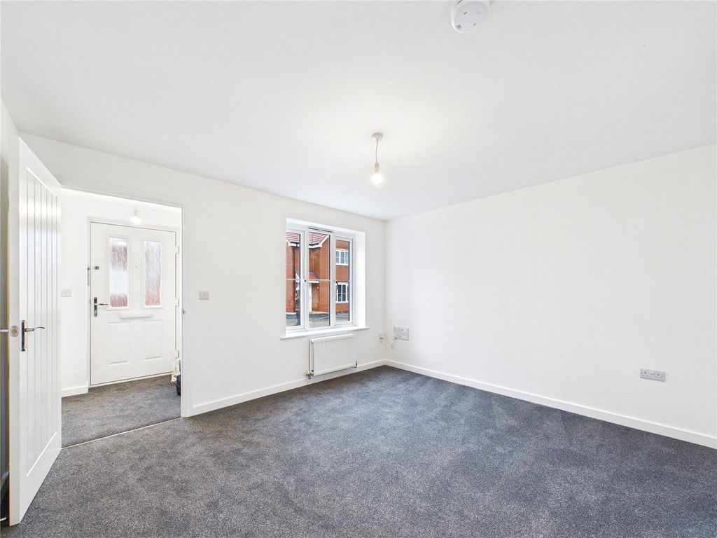 Additional image 3 of 3 bed semi-detached house to rentKestrel Drive, Leiston, Suffolk IP16