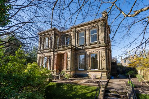 6B Craigmillar Park, Newington, Edinburgh EH16