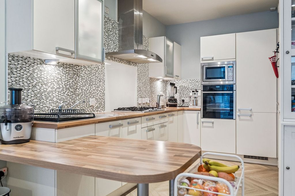 Additional image 9 of 2 bed flat for saleGlasgow Harbour Terraces, Flat 4/3, Glasgow Harbour, Glasgow G11