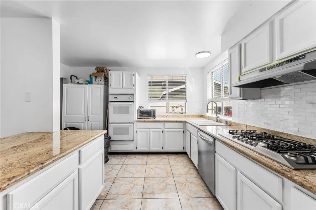 Additional image 53 of 7431 Vanalden Ave, Reseda, CA 91335